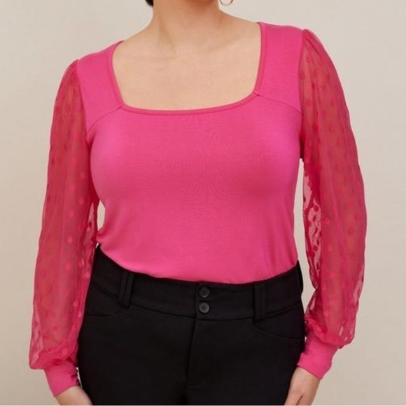 Torrid Super Soft Dot Mesh Sleeve Top Barbie Pink size 00 M\L 10 new with tags - Picture 1 of 7
